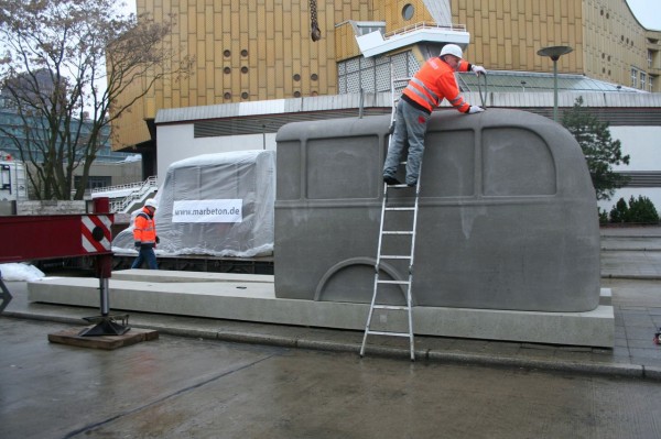 Das Denkmal der grauen Busse in Berlin, 18.01.2008