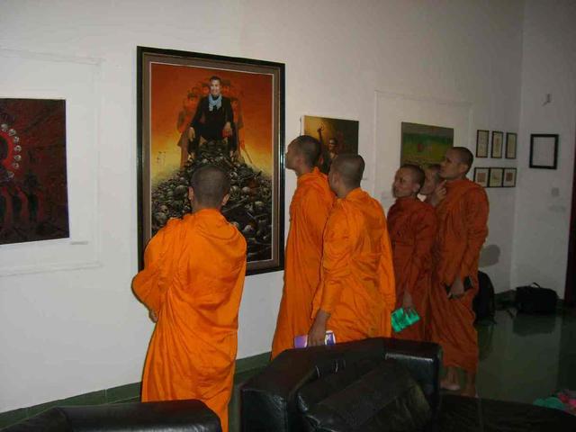 42_Mönche vor Pol Pot, der im gleichen Kloster Mönch war2